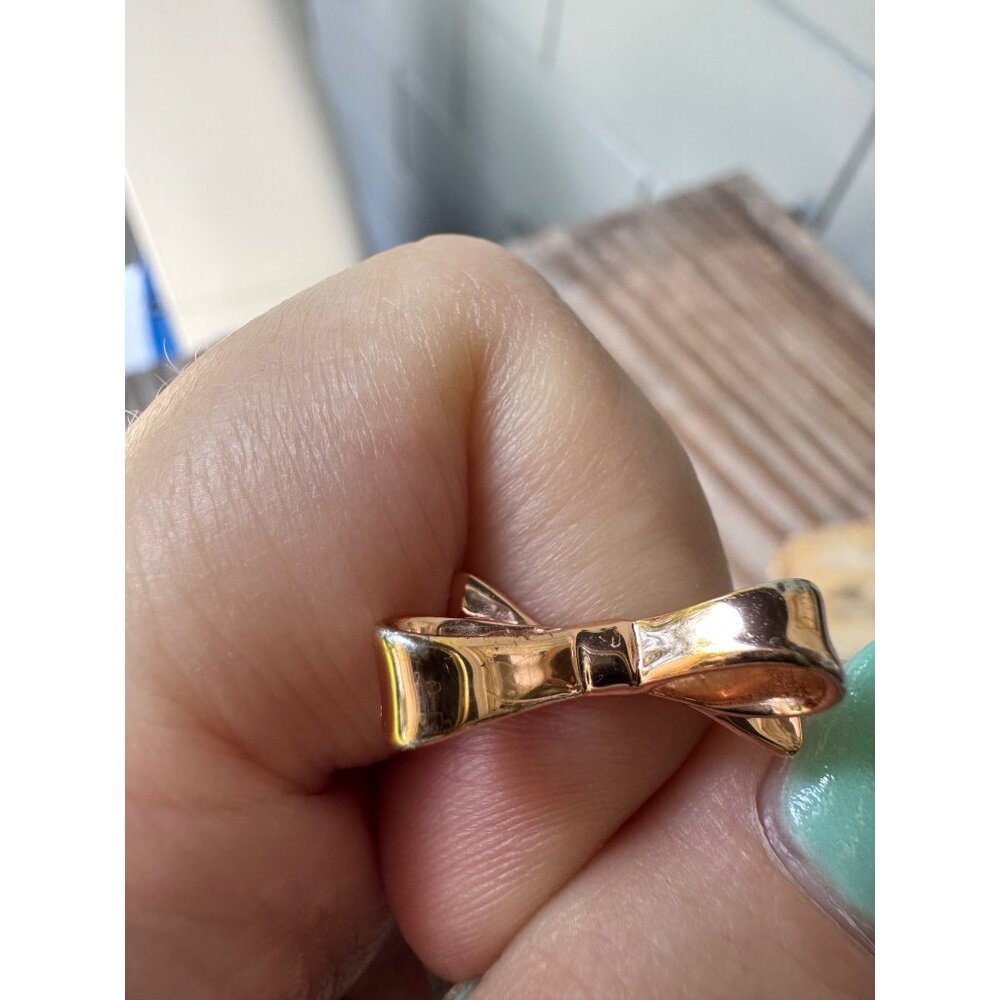 Kate Spade Gold Tone Bow Ring Size 8 Elegant Fashion Jewelry - Picture 10 of 11